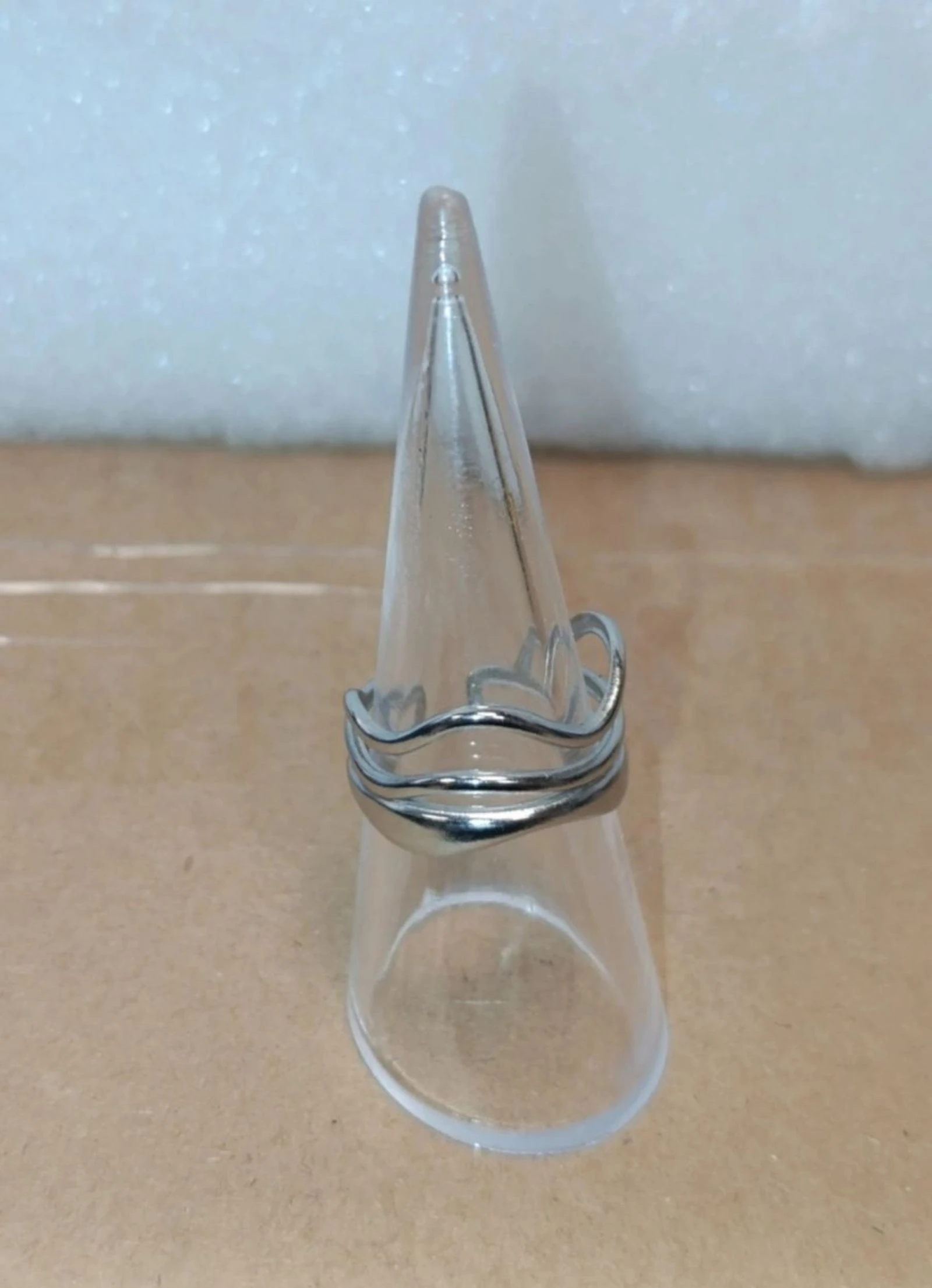 Anillo acero plateado abierto talla 7 Triondulacion